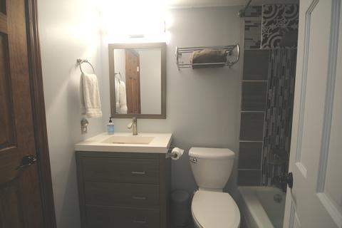 601 N Main St #5S, Normal, IL 61761 photo 12