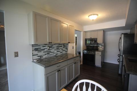 601 N Main St #5S, Normal, IL 61761 photo 7