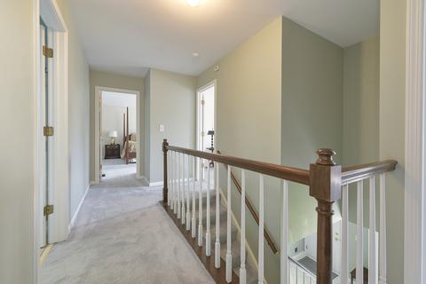 3985 Charlemagne Dr, Hoffman Estates, IL 60192 photo 9