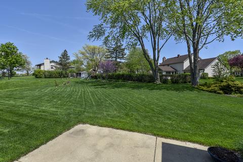 3985 Charlemagne Dr, Hoffman Estates, IL 60192 photo 21