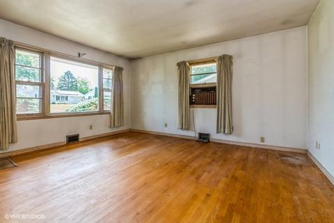 1106 Obrien St, Harvard, IL 60033 photo 6