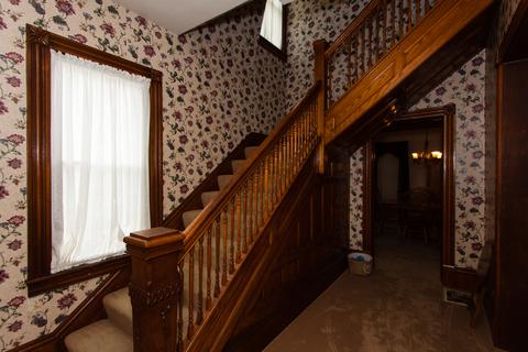 514 S Division St, Chenoa, IL 61726 photo 14