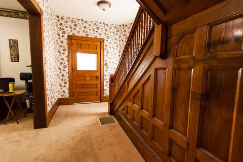 514 S Division St, Chenoa, IL 61726 photo 3