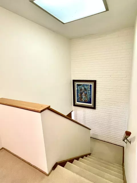 1447 E 56th St, Chicago, IL 60637 photo 20