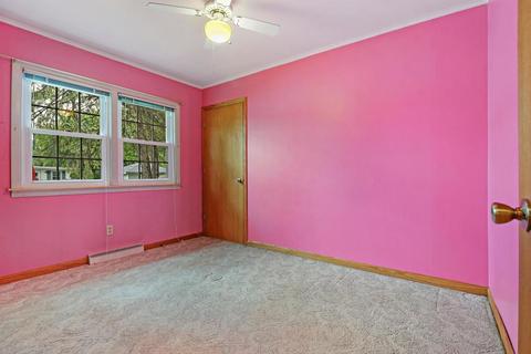 1619 Beach Rd, Mchenry, IL 60050 photo 12