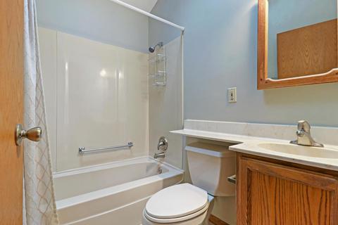 1619 Beach Rd, Mchenry, IL 60050 photo 18