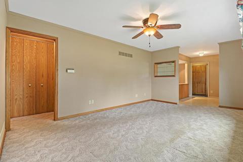 1619 Beach Rd, Mchenry, IL 60050 photo 5