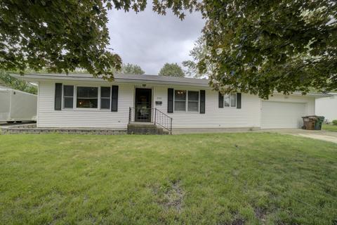 202 N 4th St, Danforth, IL 60930 photo 1