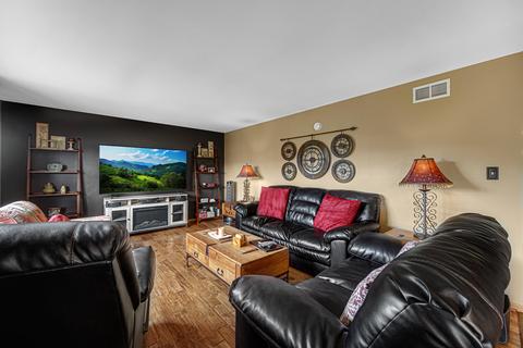404 Saddle Run Ln, Beecher, IL 60401 photo 12