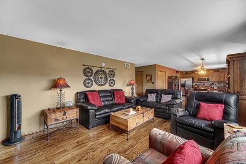 404 Saddle Run Ln, Beecher, IL 60401 photo 13