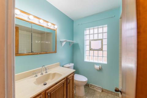 1928 N Taft Ave, Berkeley, IL 60163 photo 18
