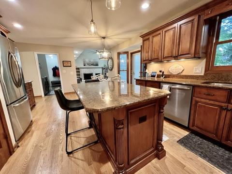 1007 Shimer Ct, Naperville, IL 60565 photo 8