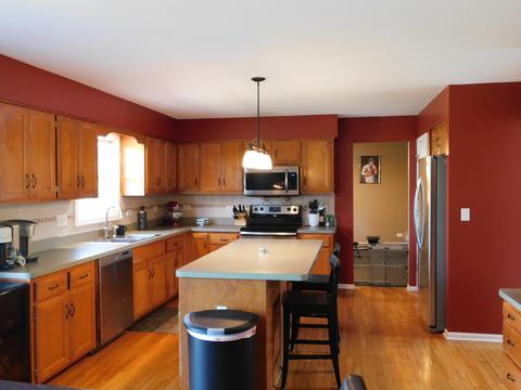 2232 Irvine Ln, Plainfield, IL 60586 photo 9