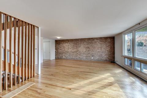 1511 E 56th St, Chicago, IL 60637 photo 9
