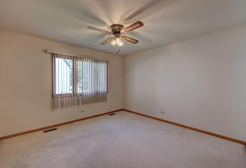 430 Ford Ln, Bartlett, IL 60103 photo 21