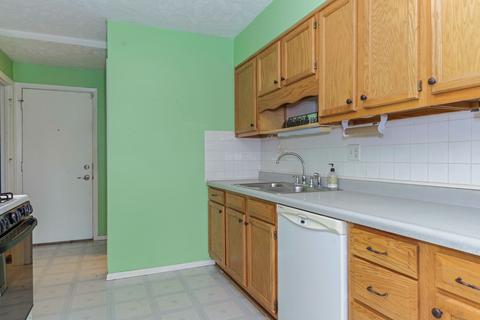 1530 Hunt Dr #B, Normal, IL 61761 photo 8
