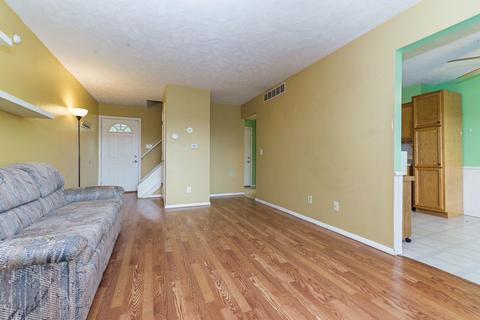 1530 Hunt Dr #B, Normal, IL 61761 photo 4