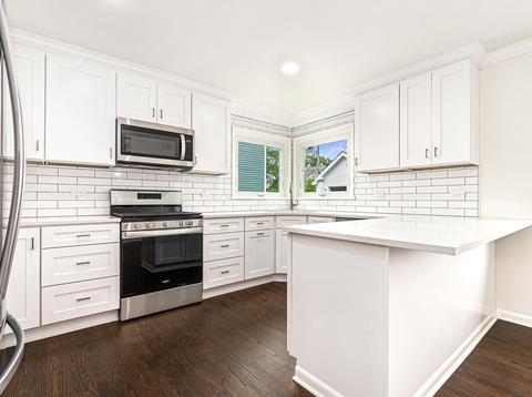 969 S Spring Rd, Elmhurst, IL 60126 photo 7