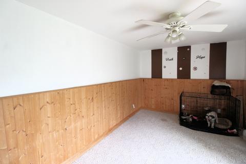 877 S Yates Ave, Kankakee, IL 60901 photo 18
