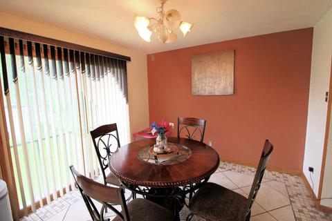 877 S Yates Ave, Kankakee, IL 60901 photo 12