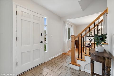 1407 Hackberry Rd, Deerfield, IL 60015 photo 2