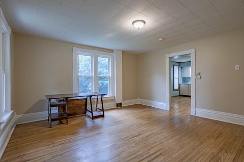 320 E State St, Cherry Valley, IL 61016 photo 4