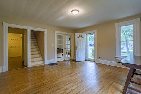 320 E State St, Cherry Valley, IL 61016 photo 6