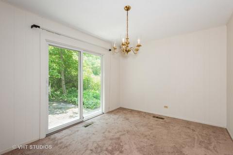 1502 Beecher Ave, Wheaton, IL 60187 photo 4