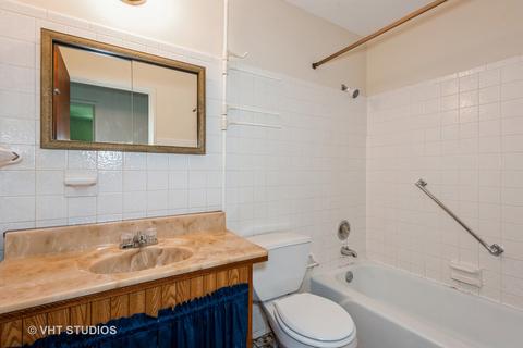 1502 Beecher Ave, Wheaton, IL 60187 photo 10