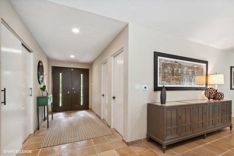 535 Dundee Rd, Glencoe, IL 60022 photo 3