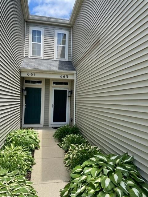 663 Arbor Cir, Lakemoor, IL 60051 photo 2