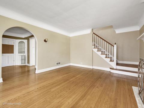 1114 Cherry St, Wheaton, IL 60187 photo 3