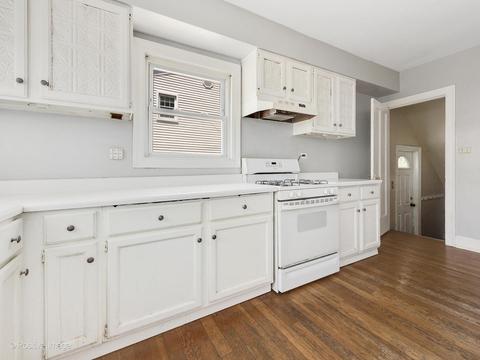 1114 Cherry St, Wheaton, IL 60187 photo 7