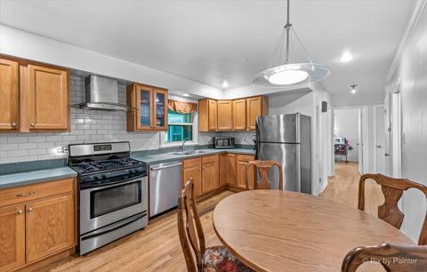 155 E Thacker St, Des Plaines, IL 60016 photo 6