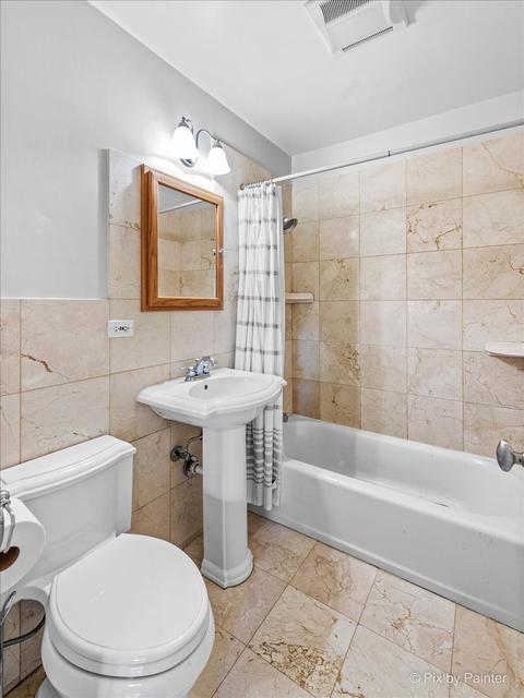 155 E Thacker St, Des Plaines, IL 60016 photo 14