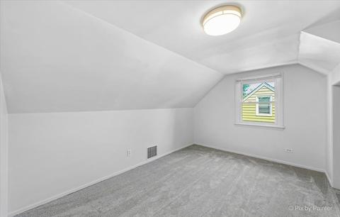 155 E Thacker St, Des Plaines, IL 60016 photo 17