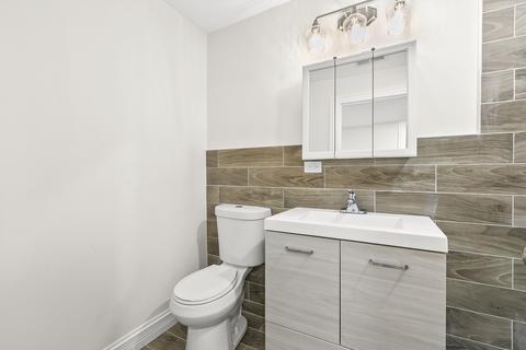 1304 E 73rd St, Chicago, IL 60619 photo 14