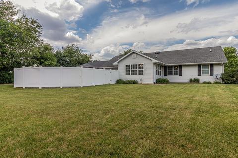 103 W Stahl Dr, Philo, IL 61864 photo 46