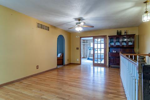 103 W Stahl Dr, Philo, IL 61864 photo 14