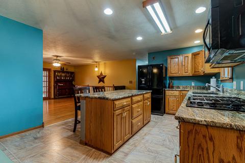 103 W Stahl Dr, Philo, IL 61864 photo 11
