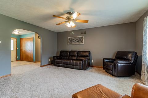 103 W Stahl Dr, Philo, IL 61864 photo 18