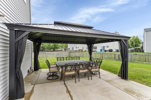1629 Madison Ridge Dr, Plainfield, IL 60586 photo 3