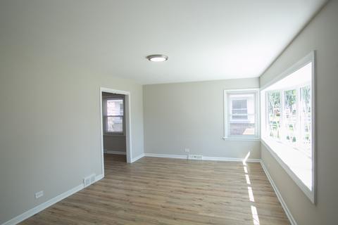 1114 Arthur Ave, Berkeley, IL 60163 photo 9
