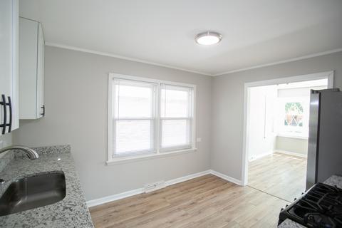 1114 Arthur Ave, Berkeley, IL 60163 photo 8