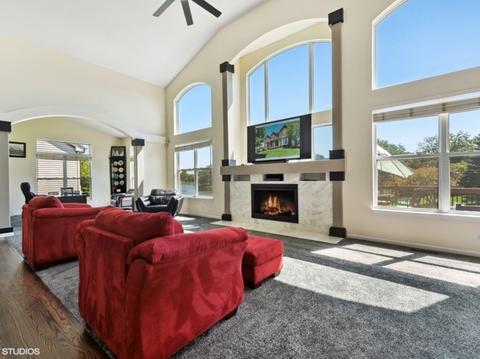 2321 Tracy Ln, Algonquin, IL 60102 photo 8