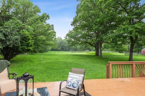 805 Cherry Valley Rd, Bull Valley, IL 60050 photo 27