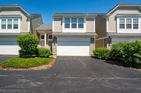 365 Devoe Dr, Oswego, IL 60543 photo 1