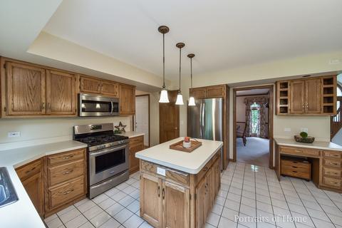 2445 Chatfield Ct, Aurora, IL 60504 photo 10