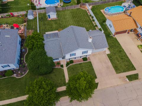 1303 Apache Dr, Pontiac, IL 61764 photo 3