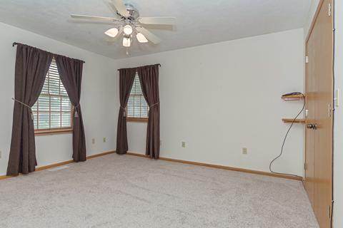 1303 Apache Dr, Pontiac, IL 61764 photo 12